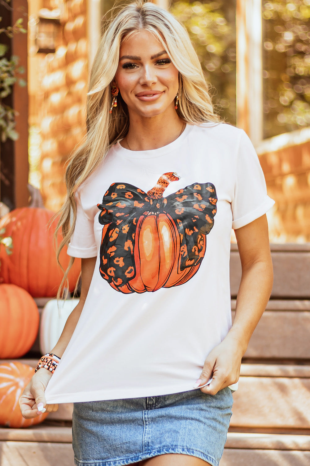 White Halloween Bowknot Pumpkin Graphic Crewneck T Shirt